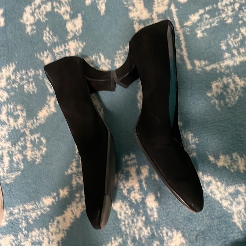 Thierry Rabotin Italian suede kitten, heel eyelet heels, 40 - Picture 6 of 7